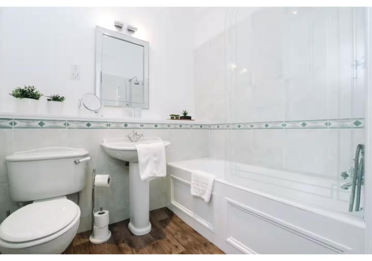 Joivy Palmerston Place Residence - Luxury City Centre Apt With Private Parking Единбург Екстер'єр фото
